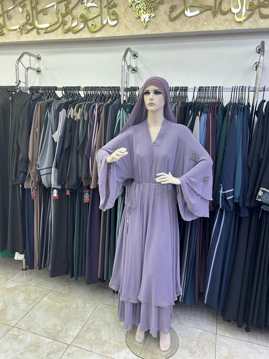 Beaded sleeve abaya.
