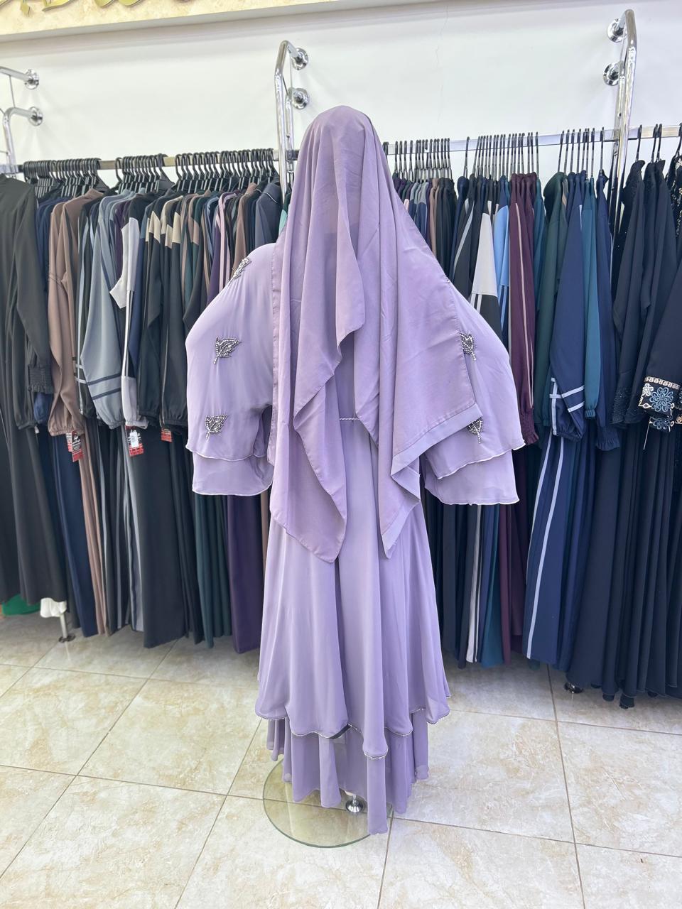 Beaded sleeve abaya.
